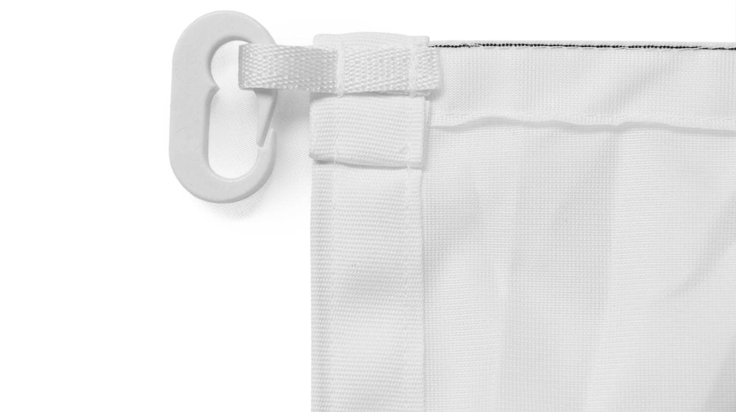 mousquetons sur drapeau